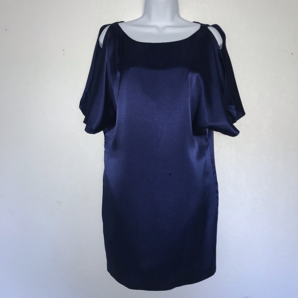 Aidan Cold Shoulder Shift Textured Poly Dress 2